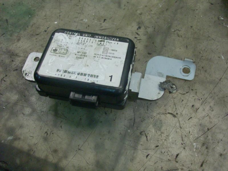 Recambio de modulo electronico para hyundai coupe (rd) 1.6 fx xplod referencia OEM IAM 9540027500 9540027500 3498101001