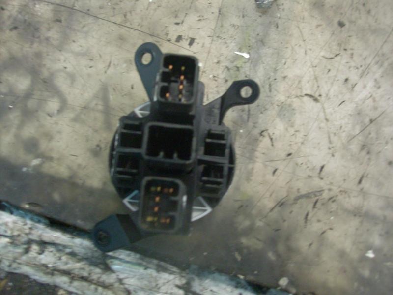 Recambio de modulo electronico para hyundai coupe (rd) 1.6 fx xplod referencia OEM IAM 9373027500 2752000717 2752000717