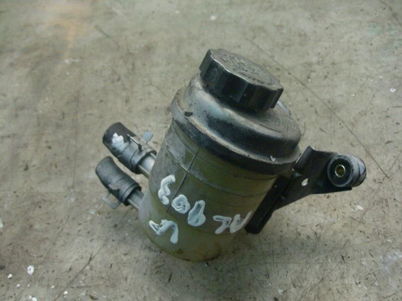 Recambio de deposito servo para hyundai coupe (gk) 1.6 fx referencia OEM IAM 571502C000  