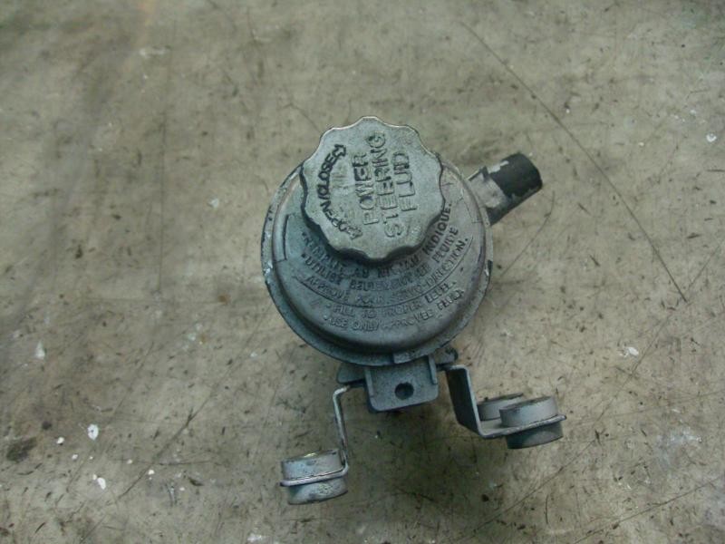 Recambio de deposito servo para hyundai coupe (gk) 1.6 fx referencia OEM IAM 571502C000  