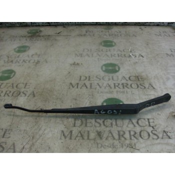 BRAZO LIMPIA DELANTERO DERECHO 