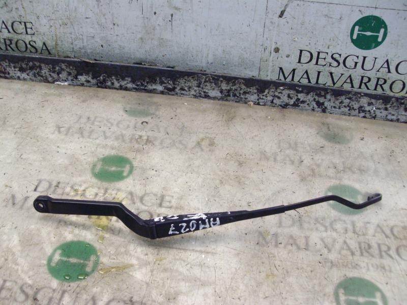 Recambio de brazo limpia delantero izquierdo para mg mg zr 100 d referencia OEM IAM   