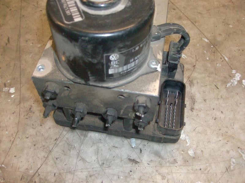 Recambio de abs para volkswagen golf iv berlina (1j1) gti referencia OEM IAM   