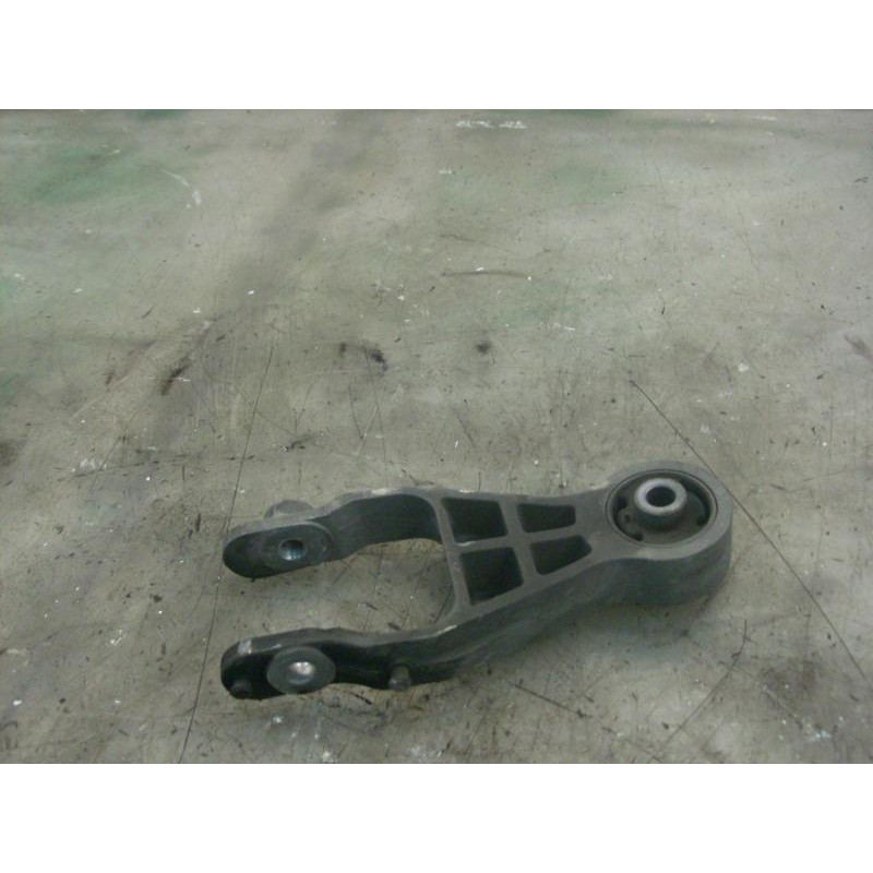 Recambio de soporte motor delantero para opel meriva enjoy referencia OEM IAM   