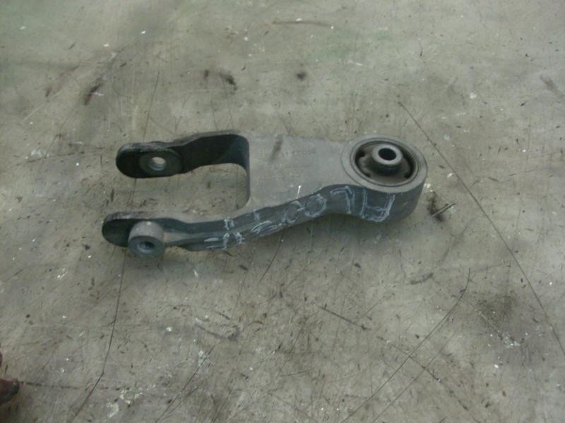 Recambio de soporte motor delantero para opel meriva enjoy referencia OEM IAM   