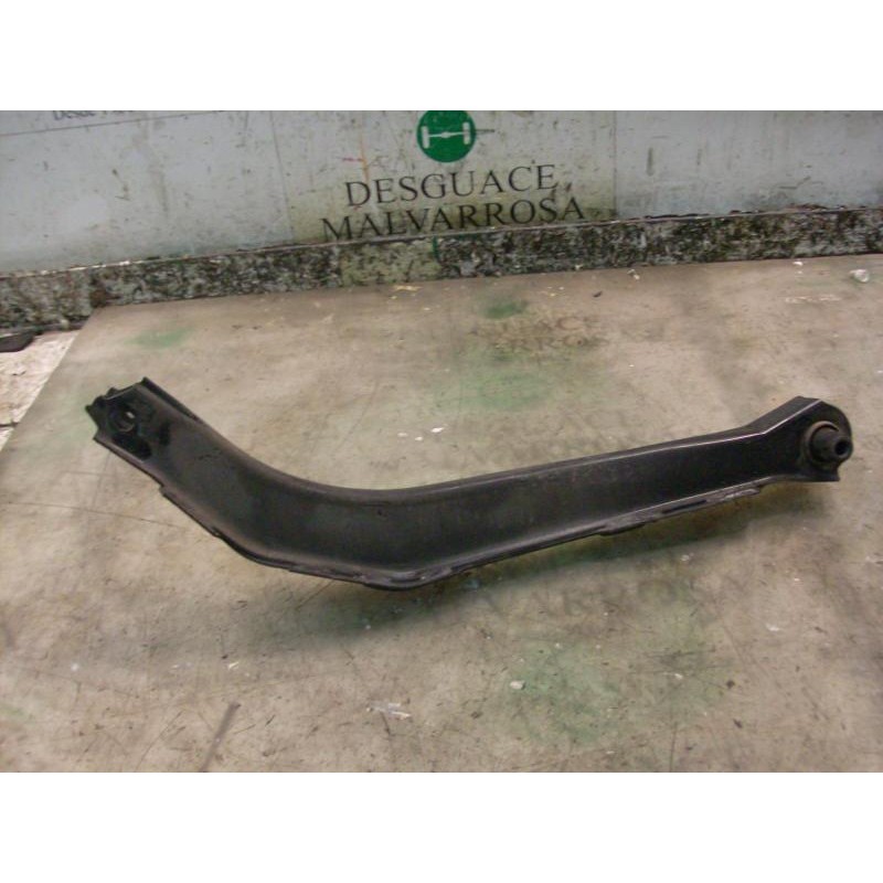 Recambio de brazo suspension superior trasero derecho para opel vectra b berlina comfort referencia OEM IAM   