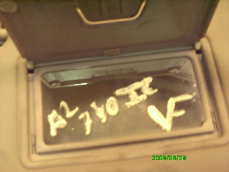 Recambio de parasol izquierdo para mazda 3 berlina (bk) 1.6 crdt active+ referencia OEM IAM   