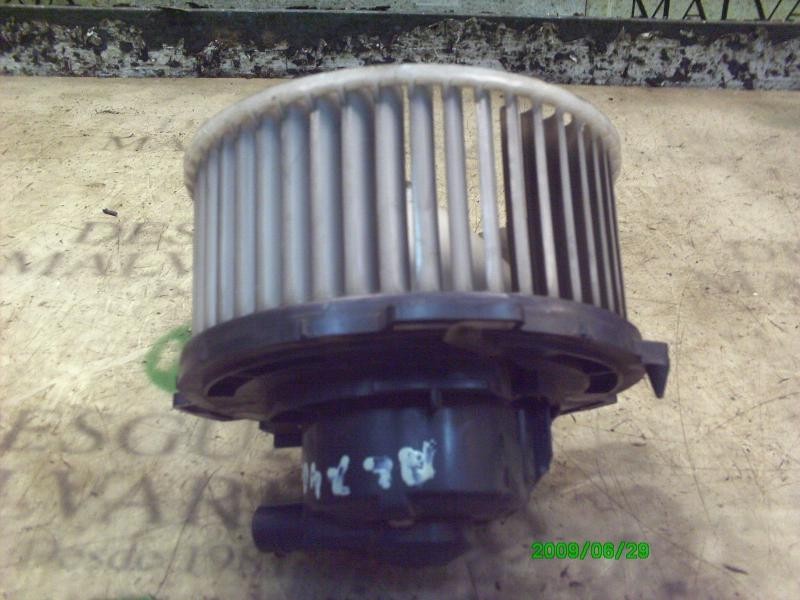 Recambio de motor calefaccion para mazda 3 berlina (bk) 1.6 crdt active+ referencia OEM IAM   