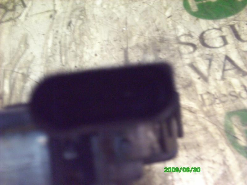 Recambio de motor limpia delantero para mazda 3 berlina (bk) 1.6 crdt active+ referencia OEM IAM   