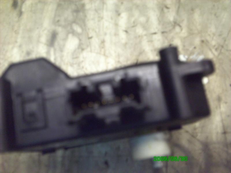 Recambio de motor electrico para mazda 3 berlina (bk) 1.6 crdt active+ referencia OEM IAM   