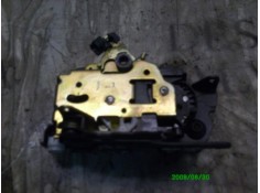 Recambio de cerradura puerta trasera izquierda para mazda 3 berlina (bk) 1.6 crdt active+ referencia OEM IAM    2