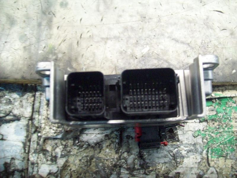 Recambio de centralita airbag para mazda 3 berlina (bk) 1.6 crdt active+ referencia OEM IAM   