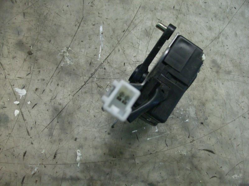 Recambio de motor electrico para hyundai santa fe (sm) 2.0 gls crdi 4x4 referencia OEM IAM 9710838000  