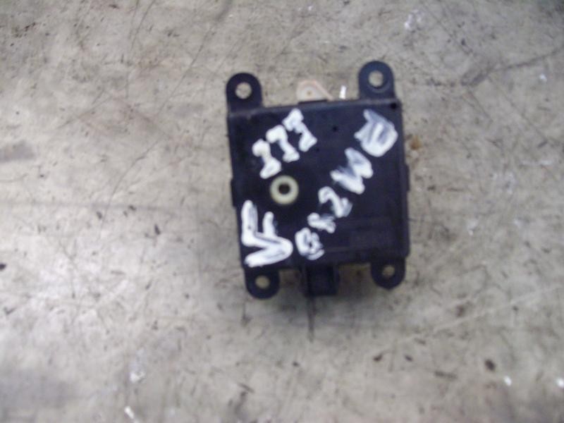 Recambio de motor apertura trampillas climatizador para nissan primera berlina (p12) acenta referencia OEM IAM   