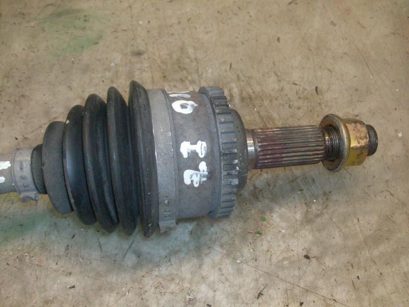 Recambio de transmision izquierda para nissan primera berlina (p12) acenta referencia OEM IAM   