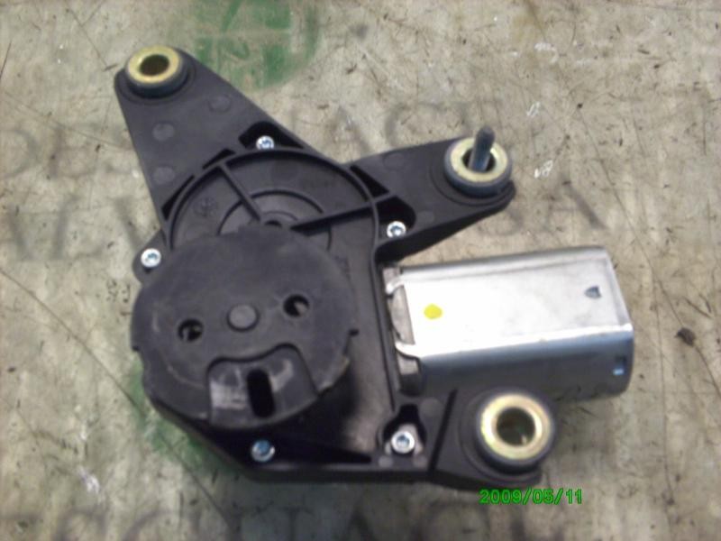 Recambio de motor limpia trasero para renault scenic ii confort dynamique referencia OEM IAM   