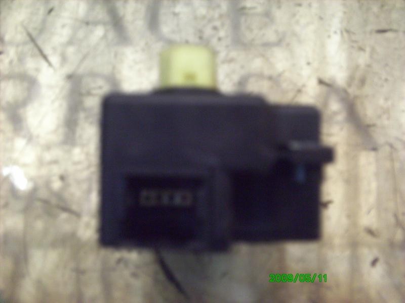 Recambio de motor apertura trampillas climatizador para renault scenic ii confort dynamique referencia OEM IAM   