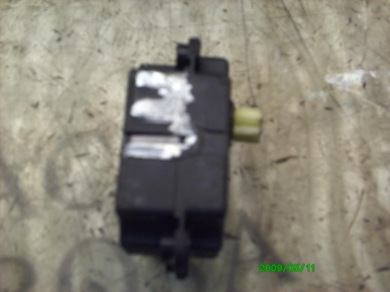 Recambio de motor apertura trampillas climatizador para renault scenic ii confort dynamique referencia OEM IAM   