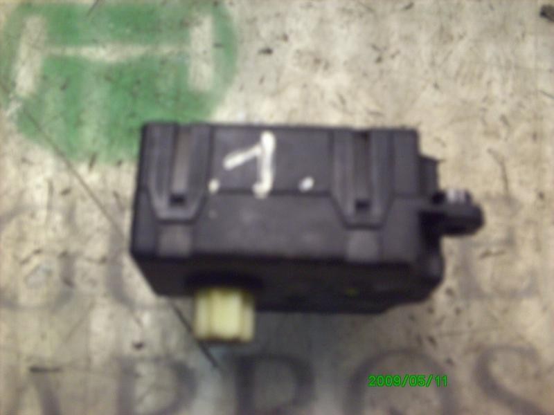 Recambio de motor apertura trampillas climatizador para renault scenic ii confort dynamique referencia OEM IAM   