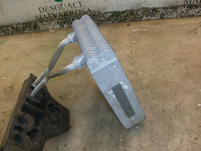 Recambio de evaporador aire acondicionado para ford fiesta (cbk) ghia referencia OEM IAM   