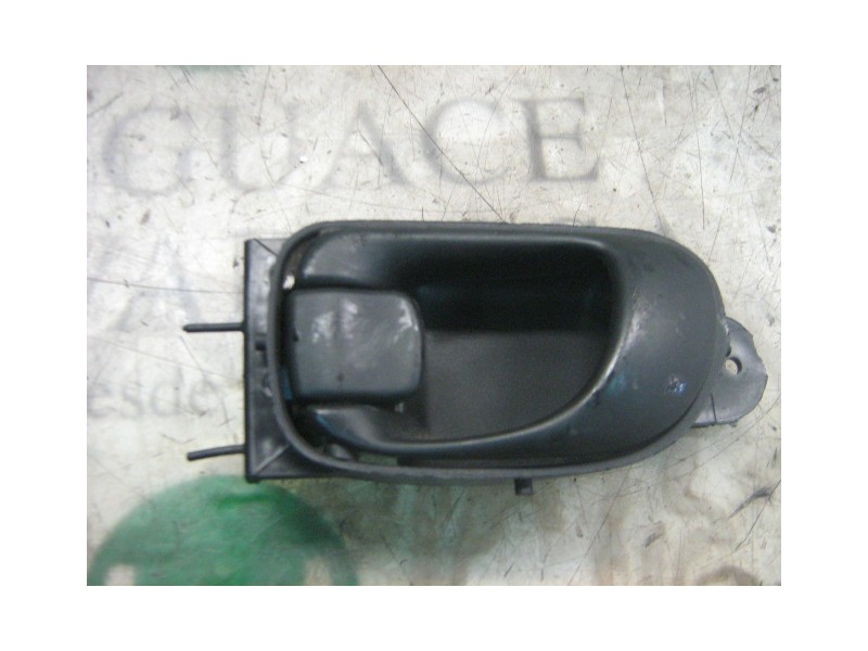 Recambio de maneta interior trasera izquierda para daewoo tacuma cdx referencia OEM IAM   
