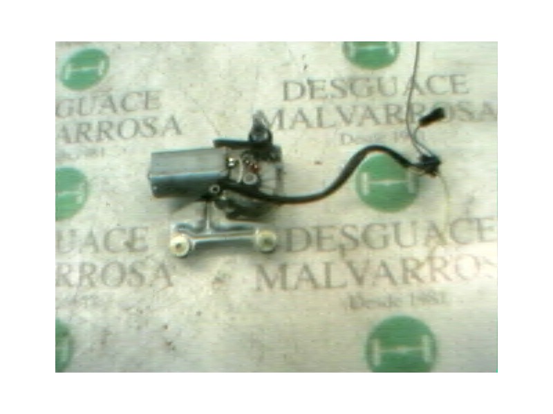 Recambio de motor limpia trasero para peugeot 205 berlina 1.8 diesel referencia OEM IAM   