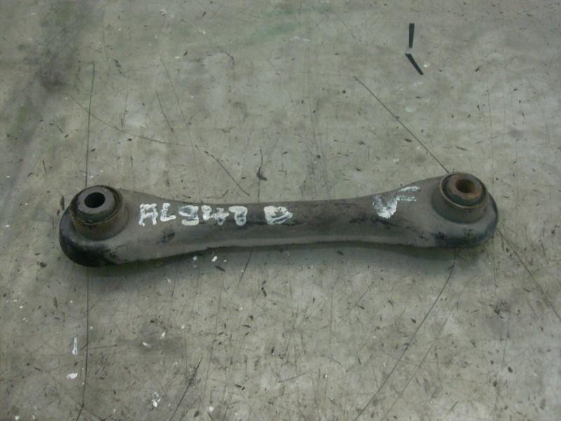 Recambio de brazo suspension superior delantero derecho para ford focus berlina (cak) trend referencia OEM IAM   