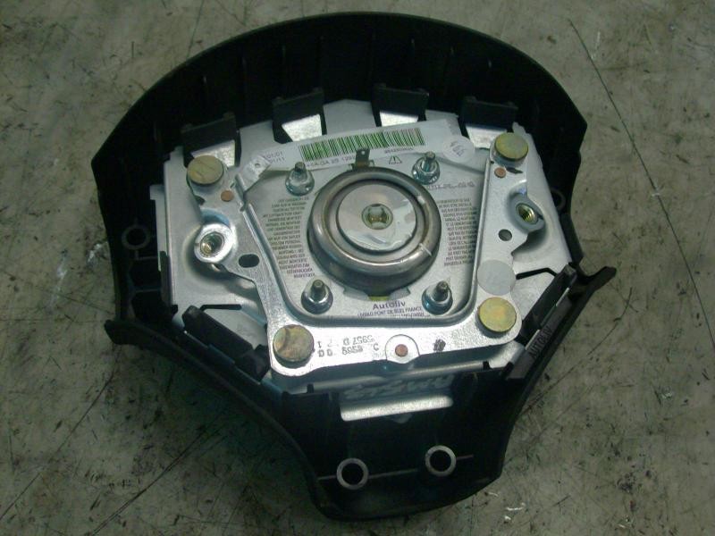 Recambio de airbag delantero izquierdo para peugeot 206 berlina 1.9 diesel referencia OEM IAM   