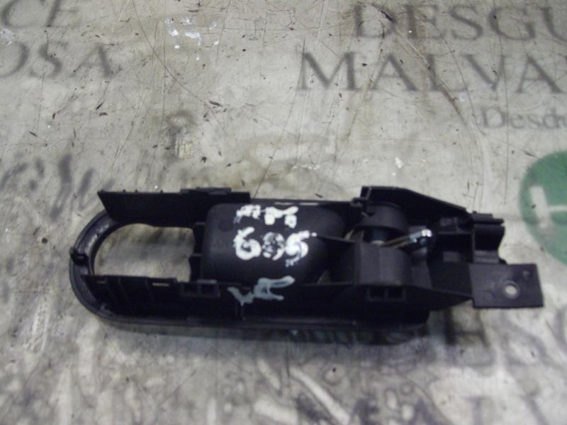 Recambio de maneta interior delantera izquierda para volkswagen passat berlina (3b2) highline referencia OEM IAM   