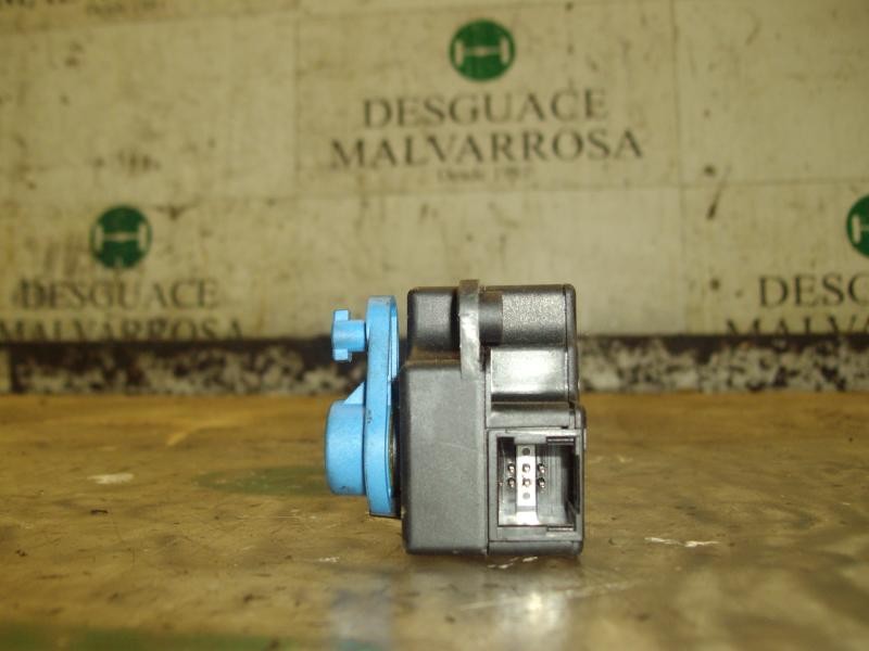 Recambio de motor apertura trampillas climatizador para opel vectra c berlina comfort referencia OEM IAM   