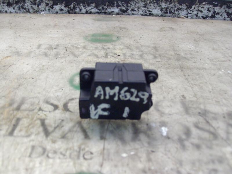 Recambio de motor apertura trampillas climatizador para opel vectra c berlina comfort referencia OEM IAM   