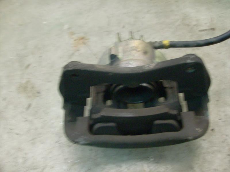 Recambio de pinza freno delantera derecha para volvo v40 familiar 1.8 evolution referencia OEM IAM   