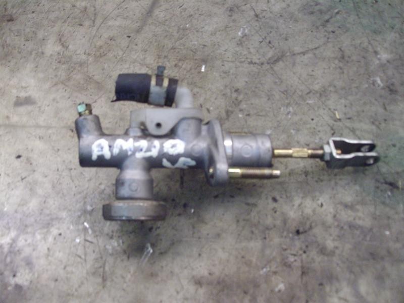 Recambio de bomba embrague para nissan primera berlina (p12) acenta referencia OEM IAM   