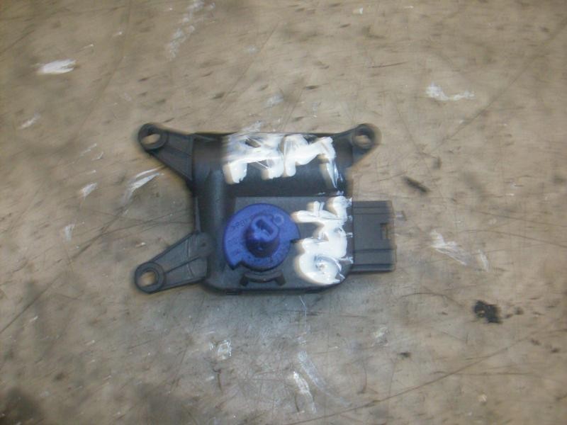 Recambio de motor electrico para audi a4 berlina (8e) 2.5 tdi quattro (132kw) referencia OEM IAM 8E1820511D  