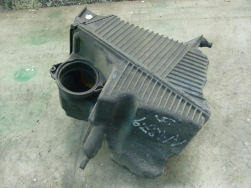 Recambio de filtro aire para renault megane ii berlina 3p confort dynamique referencia OEM IAM   