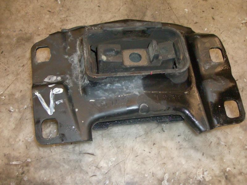 Recambio de soporte cambio para ford focus berlina (cap) ambiente (d) referencia OEM IAM   
