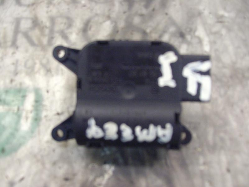 Recambio de motor apertura trampillas climatizador para seat ibiza (6l1) cool referencia OEM IAM   