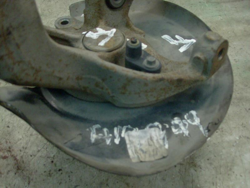 Recambio de mangueta trasera izquierda para ford cougar (mc) 2.0 referencia OEM IAM   