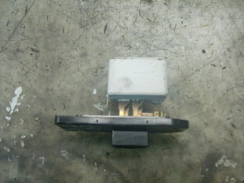 Recambio de resistencia calefaccion para mitsubishi l 200 (k6/7) 2500 td glx (4-ptas.) referencia OEM IAM   