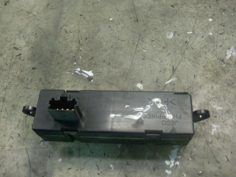 Recambio de mando multifuncion para mitsubishi l 200 (k6/7) 2500 td glx (4-ptas.) referencia OEM IAM   