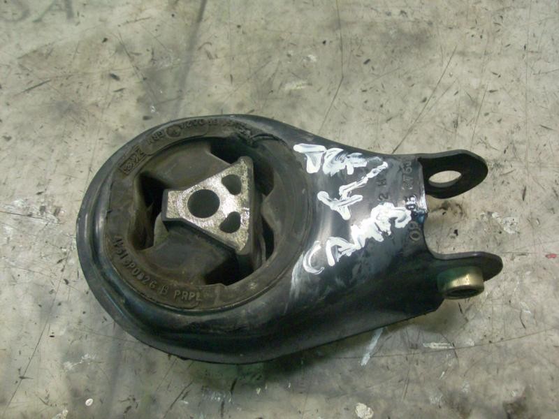 Recambio de soporte cambio para ford focus berlina (cap) ambiente (d) referencia OEM IAM   