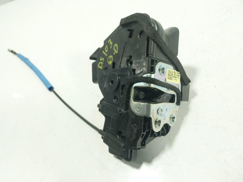 Recambio de cerradura puerta delantera derecha para kia stonic (yb) 1.2 cvvt referencia OEM IAM 81320H8050 81320H8050MA1 