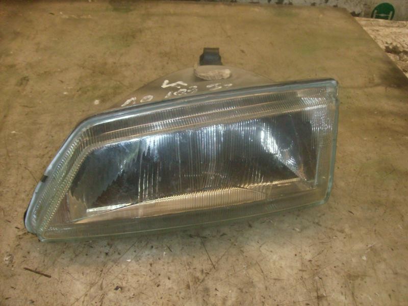 Recambio de faro izquierdo para peugeot 106 (s1) 1.1 referencia OEM IAM   