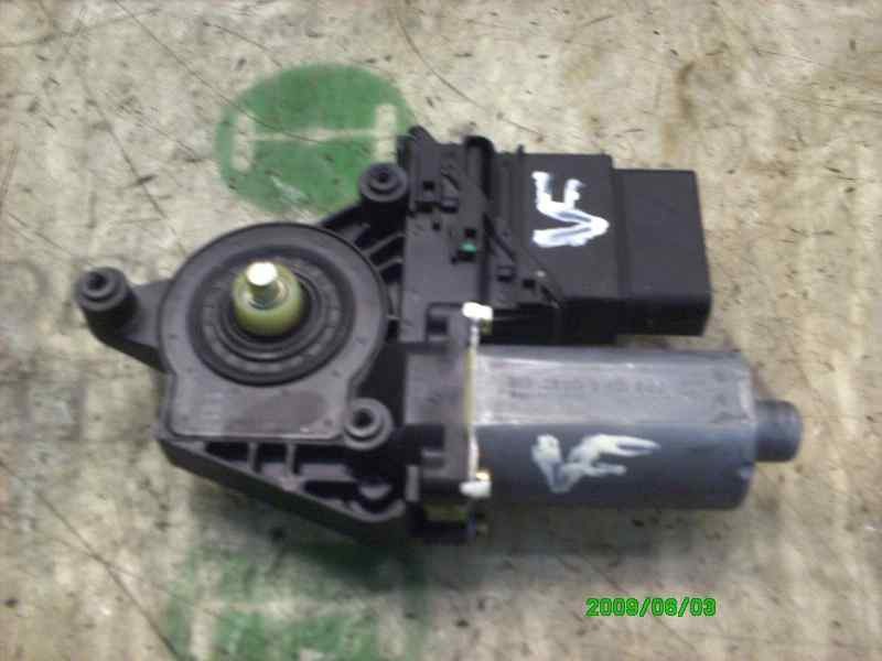 Recambio de motor elevalunas trasero derecho para volkswagen passat variant (3b6) 1.8 20v turbo referencia OEM IAM   