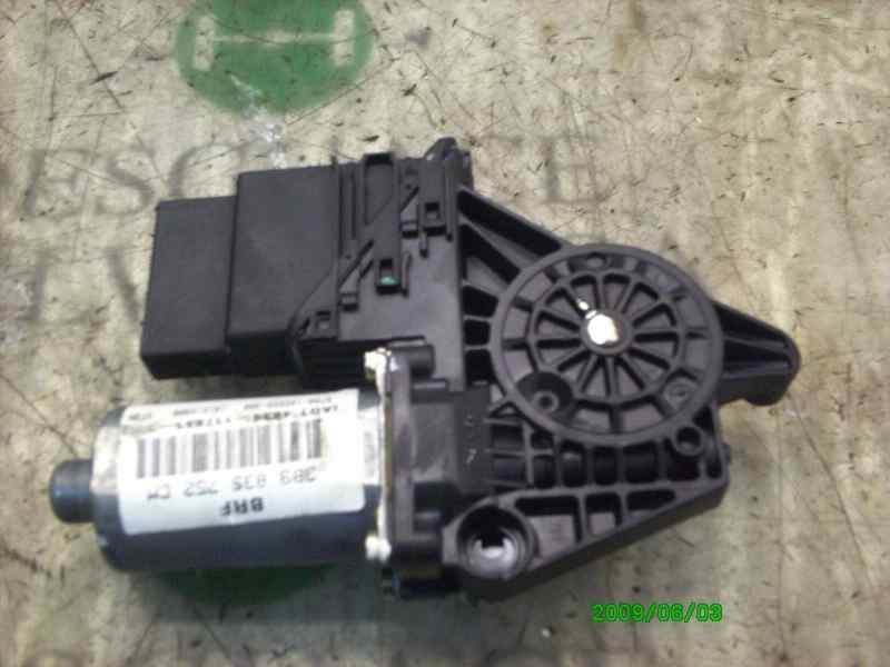 Recambio de motor elevalunas trasero derecho para volkswagen passat variant (3b6) 1.8 20v turbo referencia OEM IAM   