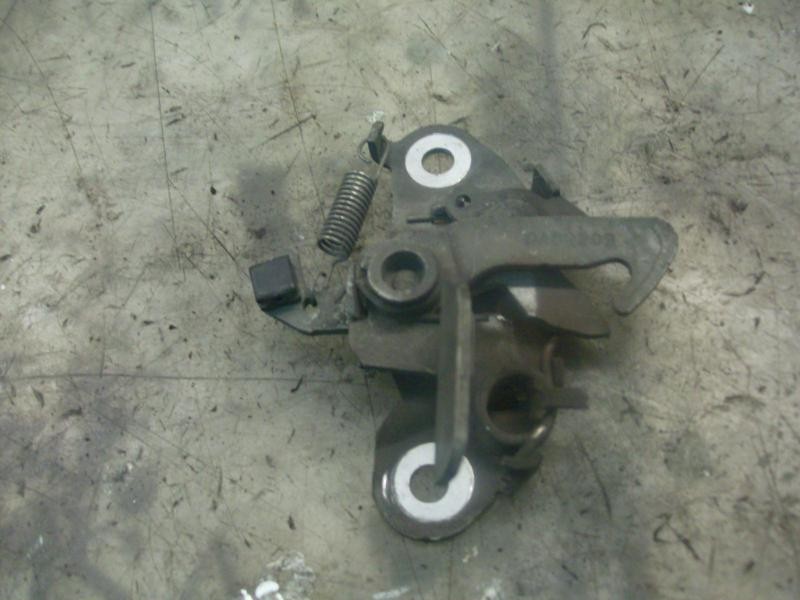 Recambio de cerradura capot para peugeot 206 berlina 1.9 diesel referencia OEM IAM   