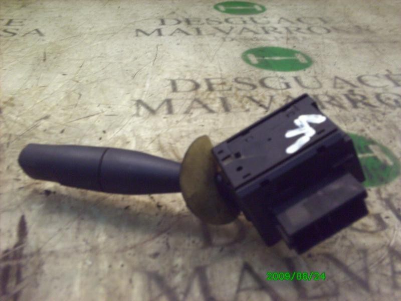 Recambio de mando limpia para peugeot 206 berlina 1.9 diesel referencia OEM IAM   