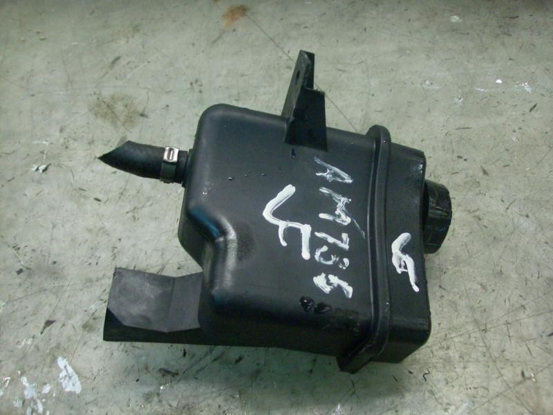 Recambio de deposito servo para volvo v40 familiar 1.8 evolution referencia OEM IAM   