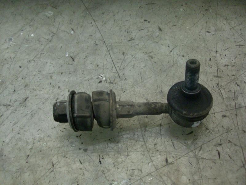 Recambio de tirante delantero derecho para volvo v40 familiar 1.8 evolution referencia OEM IAM   