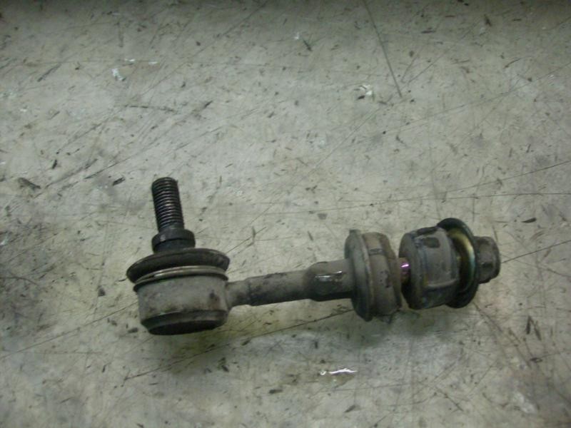 Recambio de tirante delantero izquierdo para volvo v40 familiar 1.8 evolution referencia OEM IAM   